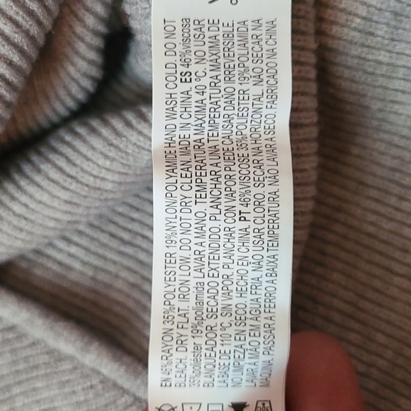 NWT Forever 21 Bodysuit Sweater - Picture 4 of 4